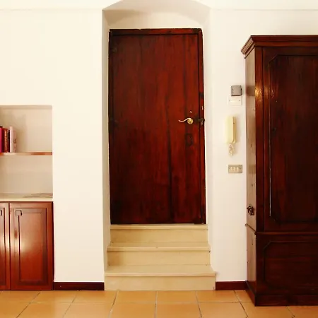 Guest house La Bougainvillea