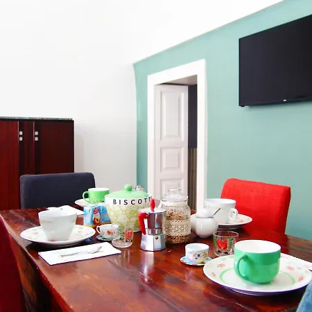 La Bougainvillea Guest house 2*